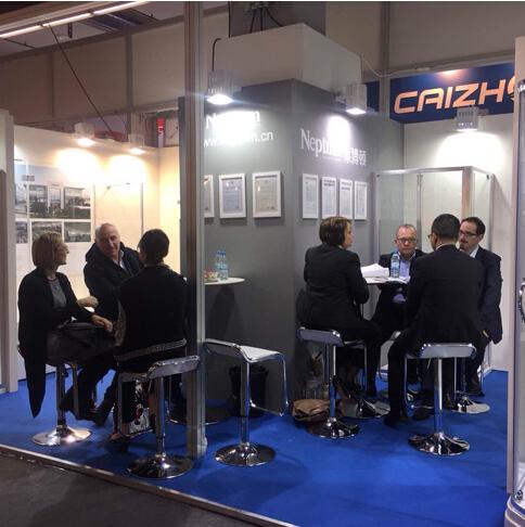 �R���D�c���HƷ��ͬ�_���������I(l��ng)�l(w��i)ԡ�³���