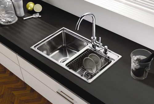 水槽企業(yè)轉(zhuǎn)型要打破常規(guī)思維 嚴(yán)于自律保證產(chǎn)品質(zhì)量