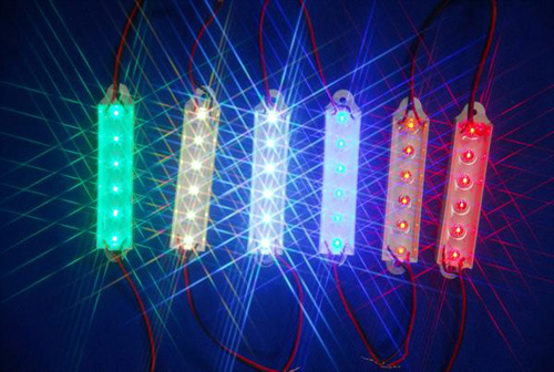 �ИI(y��)���Ҹ�����ͬ�r LED��I(y��)��Ȼ���F(xi��n)�a(ch��n)���^ʣ����r