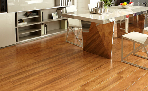 �Ї�ʮ��ľ�ذ�Ʒ�Ƶ�С�����㱣�oľ�ذ�