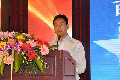 ��������ľ�T��?zh��)������ע�������Ӻ�ľ�T�Ą�(chu��ng)��(d��o)��