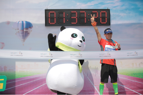 ȫ�ѼҾӡ�2017�P���b����H����R����ِ�_Ļ �������~һ�絽�����