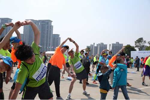 ȫ�ѼҾӡ�2017�P���b����H����R����ِ�_Ļ �������~һ�絽�����