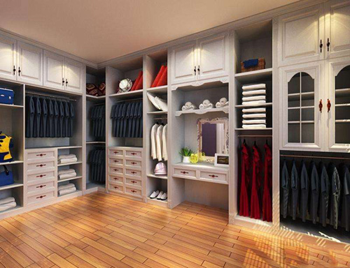 “定制”推動(dòng)行業(yè)轉(zhuǎn)型升級(jí) 衣柜品牌掀起“改名潮”