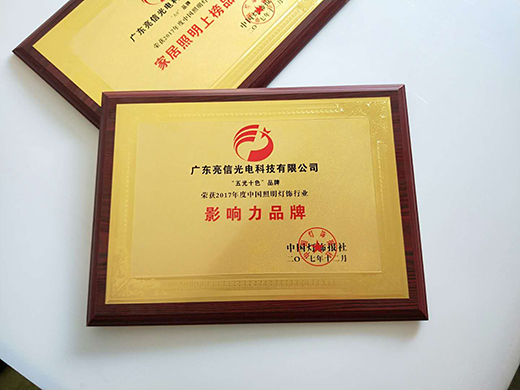 ���7�������ʮɫ����ҫ���ن�