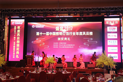 ���7�������ʮɫ����ҫ���ن�