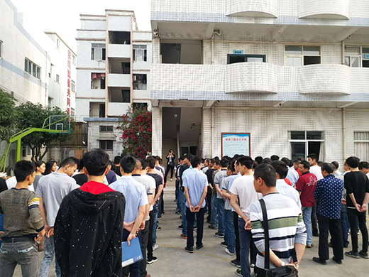 ���ع�֪�¡� �����T��ȫ�w���(hu��)ÿ��(zh��n)�r(sh��)���_