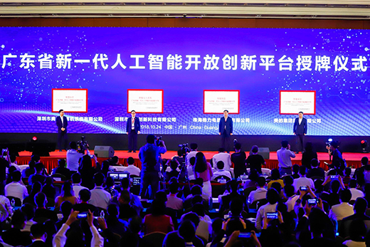 �R���v���˹����ܵ����������ڌ��`��(y��ng)��