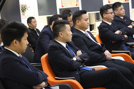 �������������^���_���� �۰ُN늸��e��(chu��ng)�°l(f��)չ����