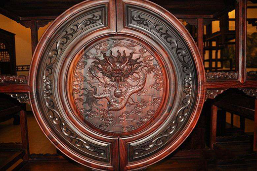 中國古典家具品牌淺談：古典家具的龍紋雕飾