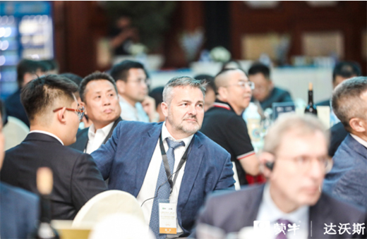 ��ţ�R���ţ��۽���ƷƷ�|(zh��)�����I(l��ng)�Ї�(gu��)��I(y��)�~���������_(t��i)