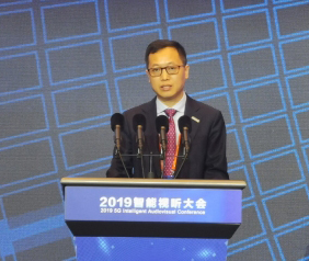 賈少謙：海信即將發(fā)布全球首臺(tái)疊屏電視！