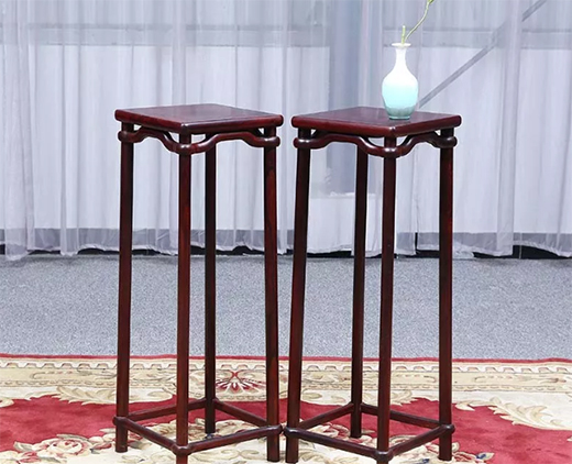 方幾，中國古典家具中既搶眼卻又含蓄的存在