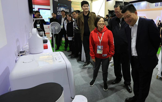 ��؈���`�˄�(d��ng)ǧ�|��(j��)����Ј�(ch��ng)����ϪС������ȳ���