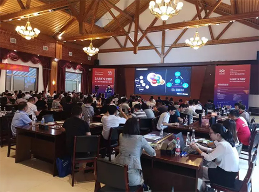 ֱ�桰�������C(j��)����ӭ��(zh��n)δ��(l��i)�������՚��ܟ���̌W(xu��)Ժ�_�v