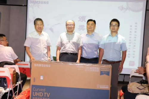 �ԡ��ǡ���ӳ������������{(di��o)�(y��ng)���ČW(xu��)����ӑ��(hu��)����e�k