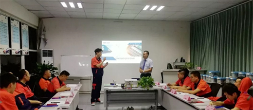 �ňDˮ����׌�Gɫ�h(hu��n)���S���|�ֿɼ�