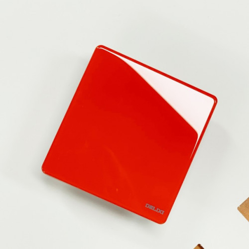 �����������������Ҿ�늚�������o(h��)������ɫ