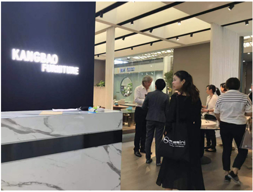 ���A֮�g�M�@��ʽ�O��(ji��n)�������Ҿ��@�G�����Ϻ���(gu��)�H�Ҿ�չ