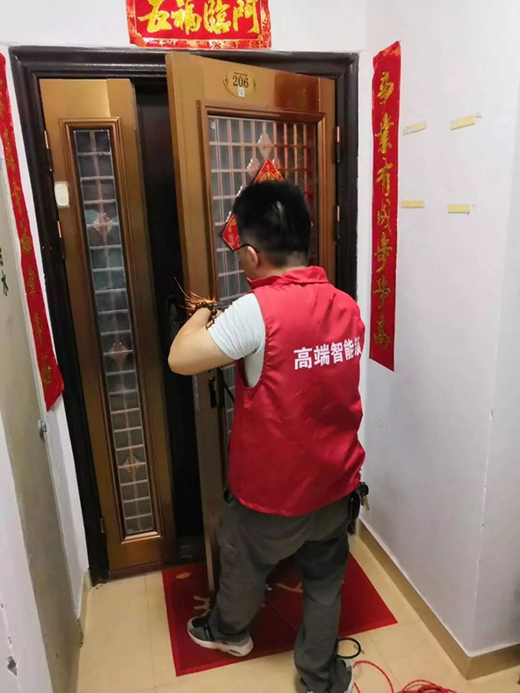 �����i�����N�����������������