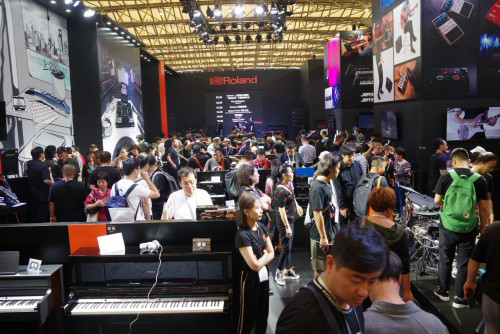 2019���Ї�(gu��)(�Ϻ�)��(gu��)�H����չ�A�M��Ļ|Roland �_�mչ�_(t��i)���ܲ�Ŀ