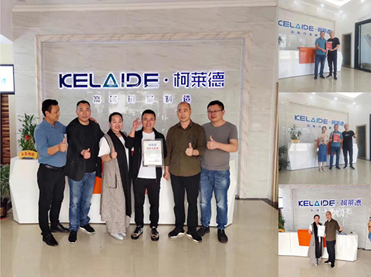 ���݁��u ���R���T��ů�����ʢ���_��