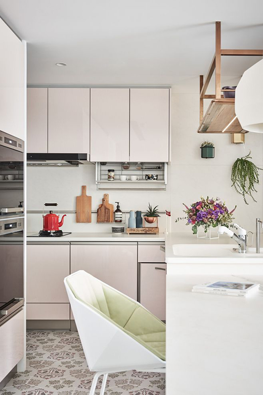 �N�����������ʵ��_ʼ��׌�������������