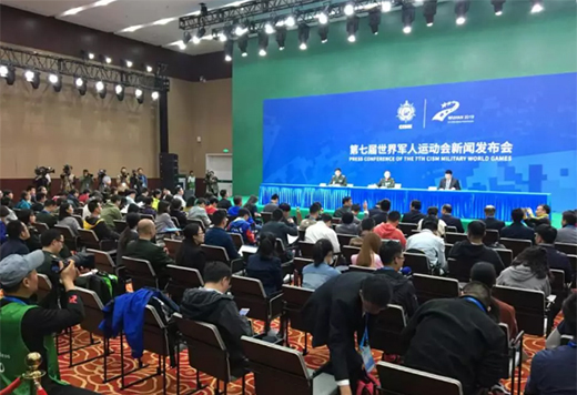 ���߃�(n��i)�������w��������(d��ng)���cδ��