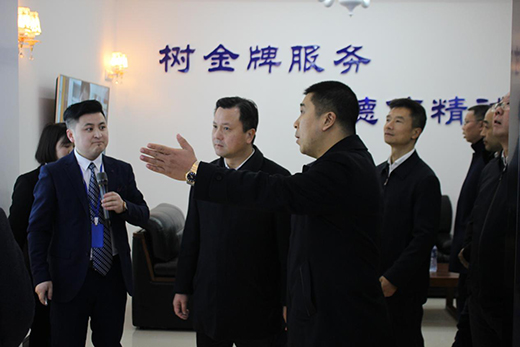 �ϳ���ί�I(l��ng)��(d��o)�����c(di��n)�(xi��ng)Ŀ�^Ħ�F(tu��n)�W�R�ϳ��¹ܘI(y��)ҕ��