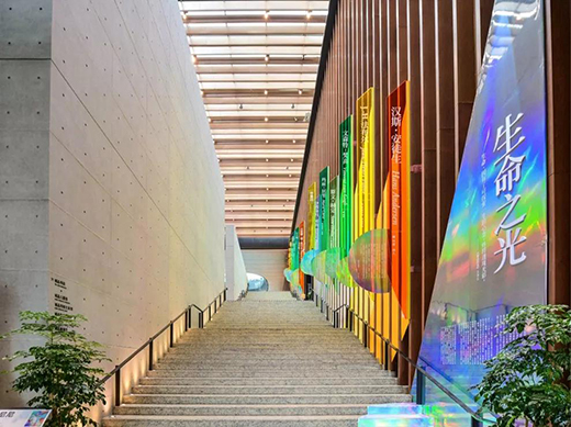 ���˵ðl(f��)��ȫ����܇(ch��)���ɫ;��ʿ��(chu��ng)�ܸ߹ܔM�p�ֲ����^(gu��)20000��