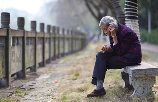 ׌�۳��l(f��)�ؼ����s���T������һ·ƽ��!