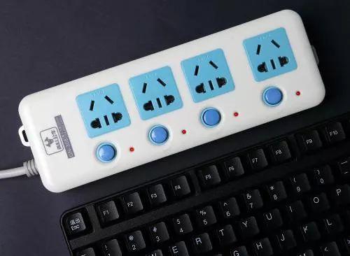 ������һ�硱��ţ���F(tu��n)���У���ٍ23�|����(chu��ng)ʼ����r(ji��)��200�|