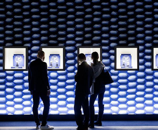 �������c���Y�����˳���������չ���������犱�ʢ��(hu��)ǰ�����n