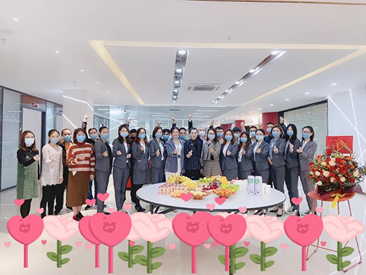 ��һ��һ�������ǰ�С�ף�R���}ͨƷ�Ƴ���2����