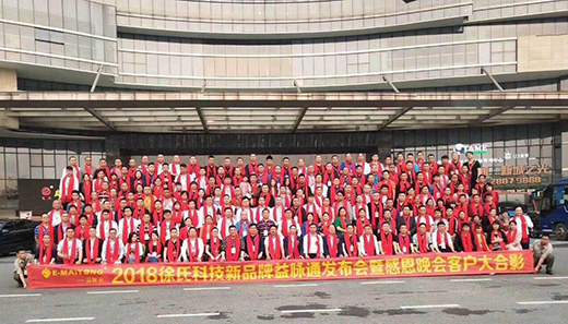 ��һ��һ�������ǰ�С�ף�R���}ͨƷ�Ƴ���2����