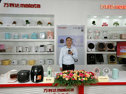 �f���_����С���ֱ��������Ʒ�@ٝ��Ʒ���ƏV����