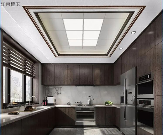 �����픣�����ϵ������������Ҿ�ɫ��