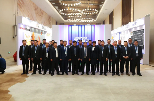 �¾�������ʥ��ܘI(y��)�c�㹲ͬŬ��