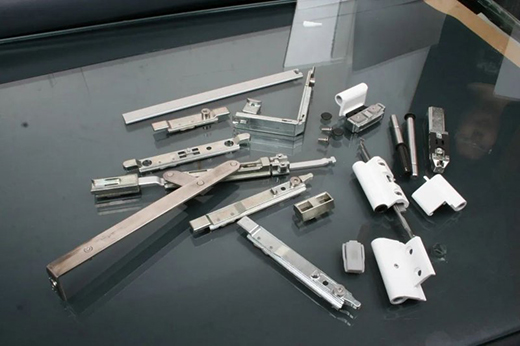 �X�Ͻ��T���͵�ס�q�����š��c�r��ͬ��?