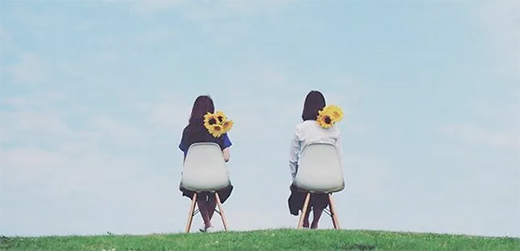 ͬ��՚��ܣ�С��ӯ�M�����ښgϲ