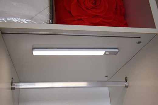 �Ҿ�����؂����֮�����׹�LED���ܸБ�(y��ng)�����Ҹ��НM�M