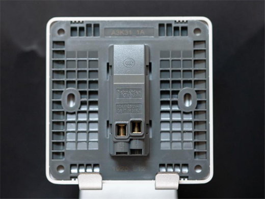 ���T�ӡ�ʩ�͵����_���ʡ�ABB���Ă�(g��)Ʒ���_�P(gu��n)ֵ���I?