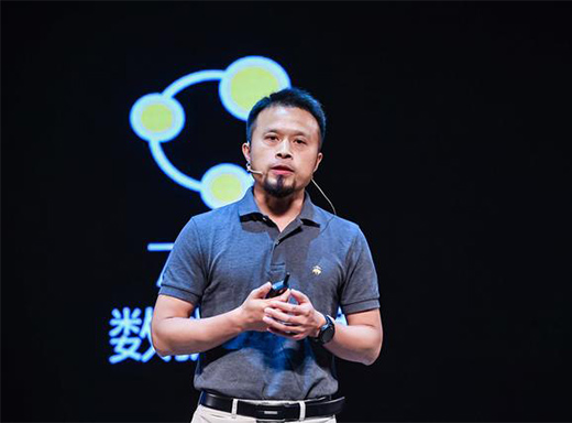 �Ϻ���Ϣ���ɽ��AI+��(sh��)��(j��)��������I(y��)�U(ku��)����(sh��)���I(l��ng)��