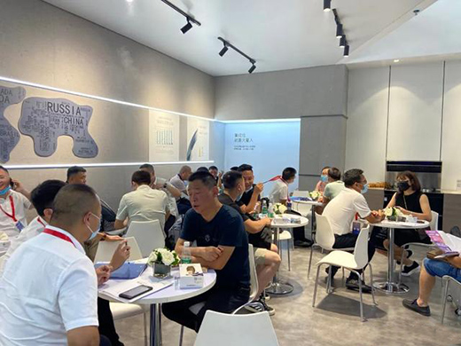 �ďV��չ�����܏N�l(w��i)δ��������չڅ�ݣ��R̫Ч��(y��ng)����