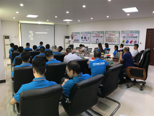 �f(xi��)ͬ�^�M �ƵZǰ�� �|��I(y��)��(w��)��Ӣ�������A�M��Ļ