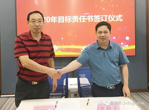 ӭ��������(zh��n)!����Ϳ�϶����L(zh��ng)�c�����Tؓ(f��)؟(z��)�˺�ӆ��܊��!