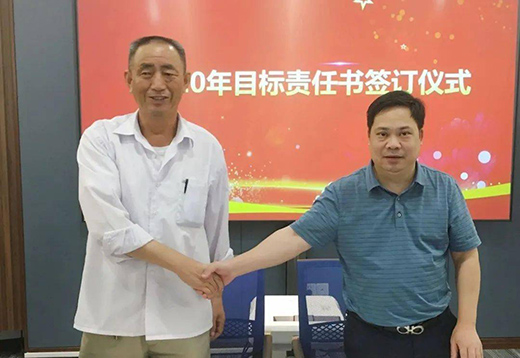 ӭ��������(zh��n)!����Ϳ�϶����L(zh��ng)�c�����Tؓ(f��)؟(z��)�˺�ӆ��܊��!