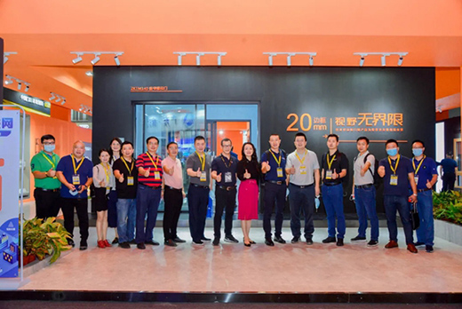 ���I(y��)�X�ĵ�26���T��Ļ����Ʒչ֮�������չ�