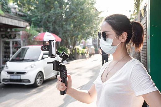 魔爪Min-P手機微單穩(wěn)定器，小巧靈活功能多，拍最酷的大片