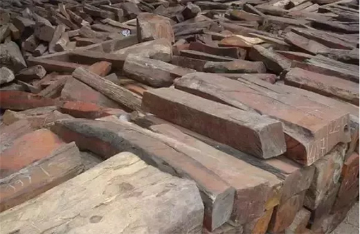 ���ϼtľ������t��֦����ľ�ĳ���tɫ����t��֦һ�㎧���ζ